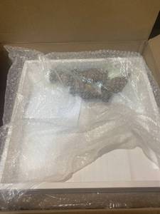 lot 31653 image: DAILY RITMO LARGE WHITE WOOD DECORATIVE DISPLAY TRAY WITH LEGS SET OF 2