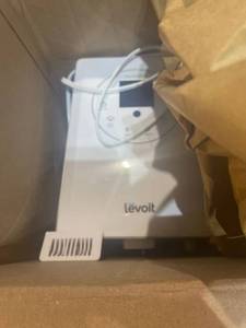 lot 31667 image: LEVOIT HYBRID ULTRASONIC HUMIDIFIER