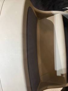 lot 31719 image: GREY PLASTIC PET STAIRS