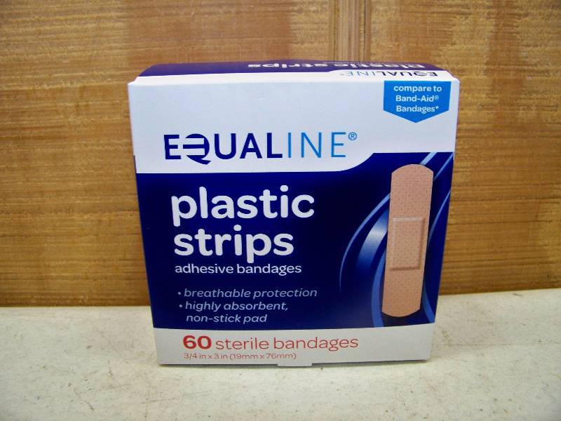 lot 550 image: 24 Boxes Equaline Bandages
