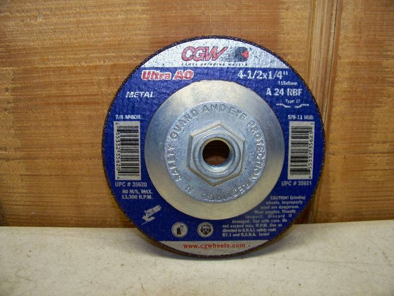 lot 538 image: 10 Camel Grinding Wheels Ultra AO