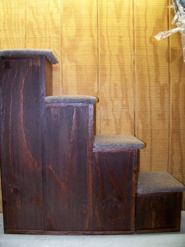 lot 655 image: Set of Steps for High Bed
