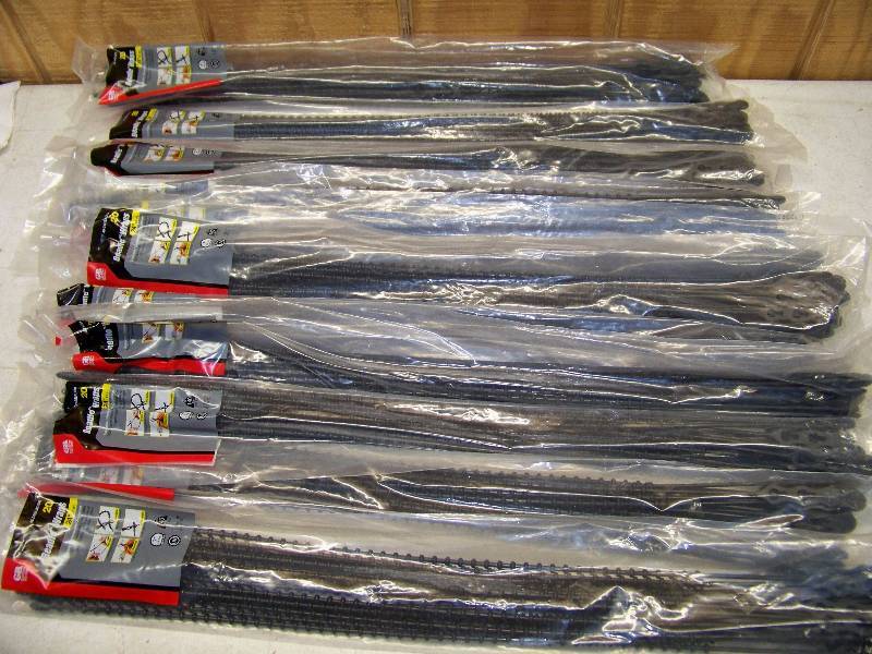 lot 710 image: 12 Packages of 20 Beadle Wraps