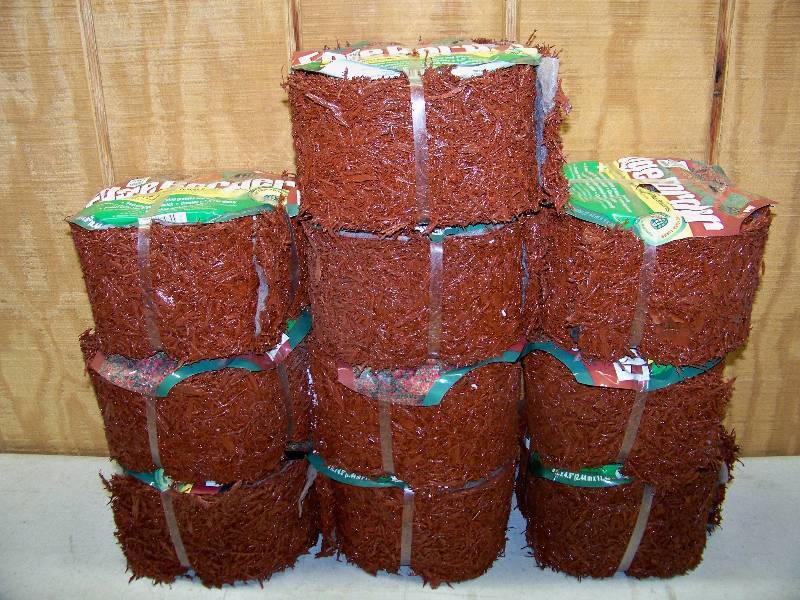 lot 713 image: 10 Rolls Easy Gardner Edge Border