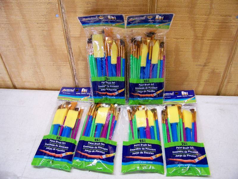lot 749 image: 6 Packages Art Skills Paint Brush Sets
