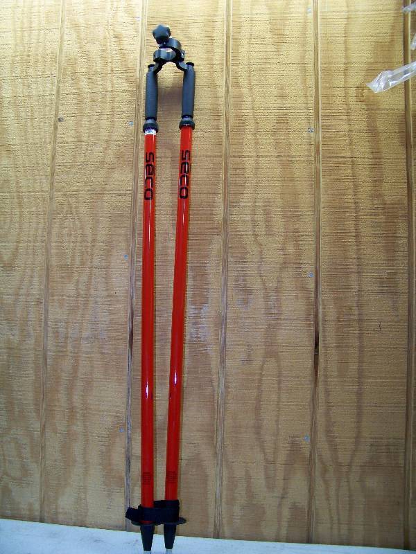 lot 865 image: Seco Thumb Release Survey Bipod