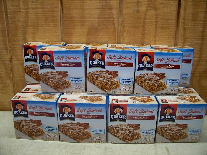 lot 874 image: 19 Boxes of Quaker Soft Baked Bars