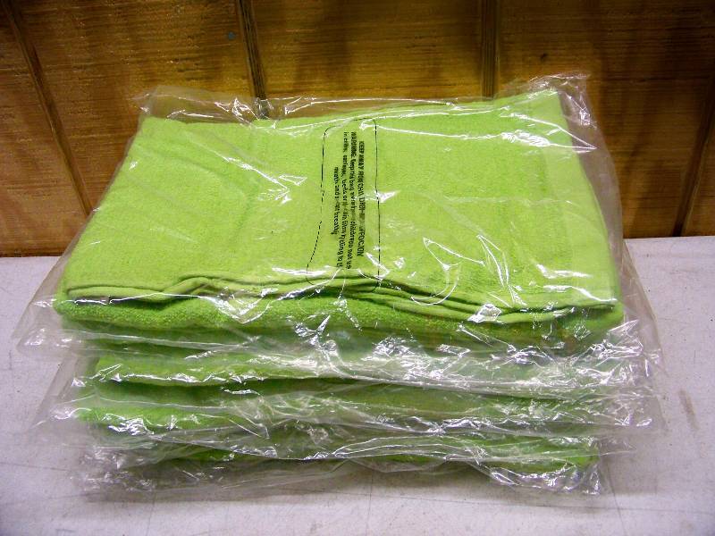 lot 949 image: 6 Bahama Beach Chair Covers