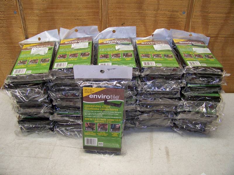 lot 964 image: 46 Packages Envirotile Connector Clips