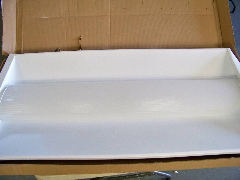 lot 984 image: 4 Philips Day Brite LED Fixtures