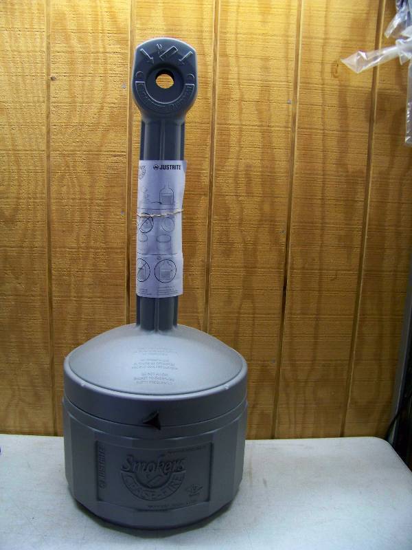 lot 997 image: Justrite Smokers Cease Fire Cigarette Disposal