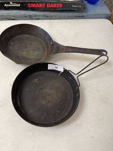 lot 56 image: cowboy skillets, QTY 2