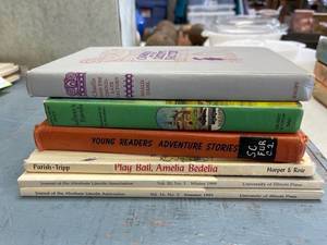 lot 86 image: Miscellaneous hardback books