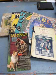 lot 94 image: Vintage children paper back books
