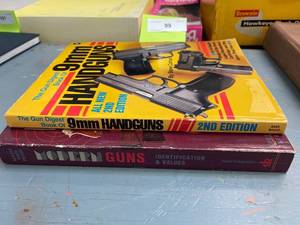 lot 99 image: 9MM Handguns second edition book, modern guns book