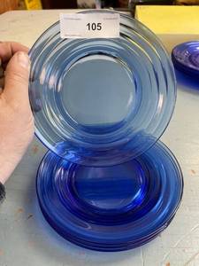 lot 105 image: Cobalt blue modern tone luncheon plates, Qty 4