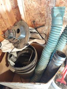 lot 1007 image: Shop Vac and attachments