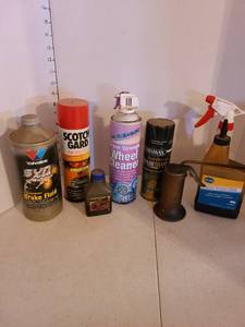 lot 1131 image: Oil can and assorted product