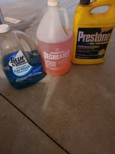 lot 1136 image: Antifreeze, degreaser, car wash concentrate