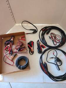 lot 1147 image: Assorted booster cables and more