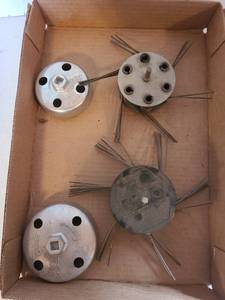 lot 1153 image: Roto strip tools and cap oil wrenches