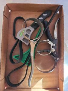 lot 1160 image: Oil filter wrenches