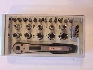 lot 1312 image: Small socket set