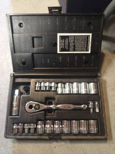 lot 1334 image: O Ratchet 26 pc hex drive set