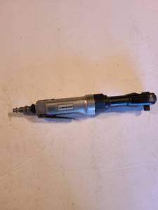 lot 1340 image: 38 drive air ratchet