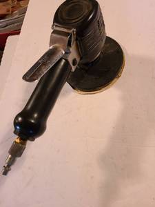 lot 1346 image: Campbell Hausfeld 6 dual action air sander