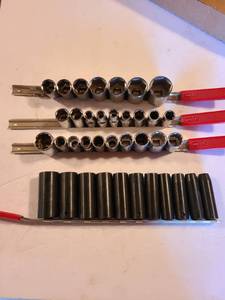 lot 1355 image: Craftsman and CR-V metric sockets on 12 in rails