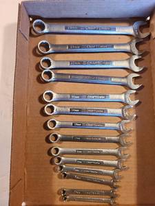 lot 1358 image: Craftsman metric wrenches