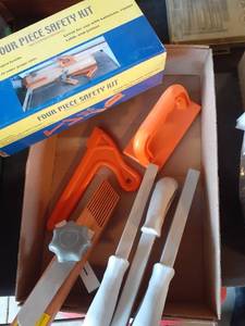 lot 1382 image: 4 pcs. safety kit for wood working. Plus a few extra pcs.