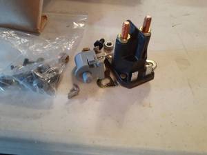 lot 1397 image: Solenoid kit