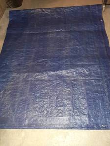 lot 1410 image: 90 x 76 tarp