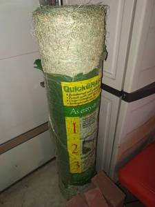 lot 1415 image: Quick Grass Pro turf starter blanket