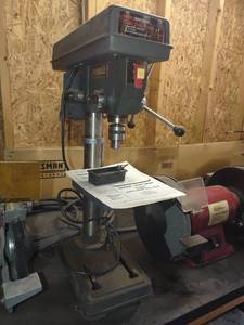 lot 1531 image: Craftsman 10 in drill press