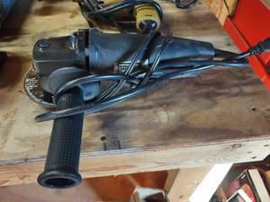 lot 1576 image: Chicago Electric angle grindsr