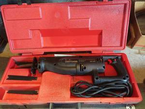 lot 1585 image: Craftsman reciprocating saw with case