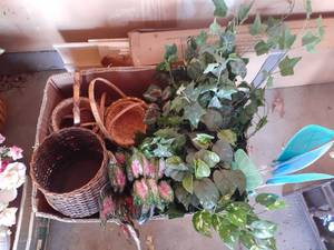 lot 2013 image: Baskets and faux flowers and fly swatters