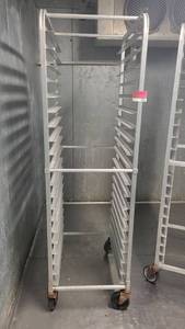 lot 2922 image: Aluminum 20 Pan End Load Bun  Sheet Pan Rack&nbsp