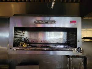 lot 2956 image: Southbend Salamander Natural Gas Food Warmer&nbsp