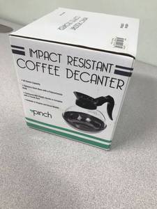 lot 36263 image: Decp Plastic Decanter For Regular Coffee 64 Ounce Decp-64