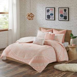 lot 11539 image: Urban Habitat Larisa Cotton 7-Pc. FullQueen Comforter Set Bedding