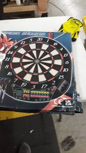 lot 16682 image: Spider Shocker plastic tip Dartboard