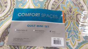lot 16702 image: king size Comforter
