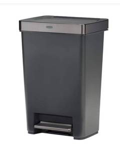 lot 6204 image: Rubbermaid 12.4G Premier Series III Step-On Trash Can