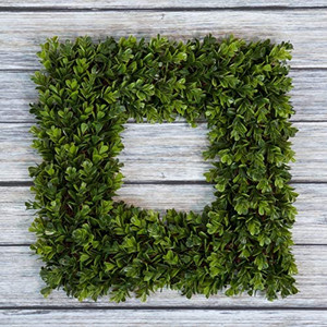 lot 7188 image: Pure Garden Boxwood, Artificial Wreath - 16.5 inches, 16.5x3, Green