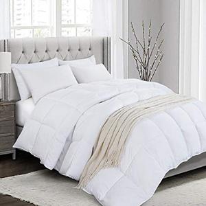 lot 8290 image: HOMBYS Oversized King Down Alternative Fluffy Comforter Super King 120 x 98 in, 116 oz Quilted Duvet Insert with Duvet Cover, 8 Corner Tabs, (White, Super King)