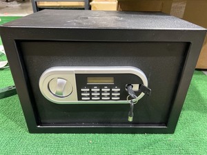 lot 2411 image: Black safe with numeric pad Retail $NA